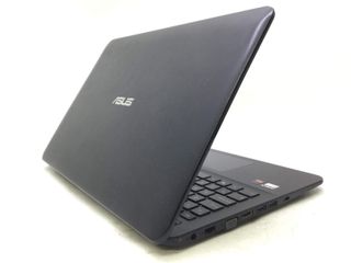 pc portatil asus f555y