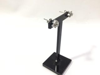 pendientes oro 18k con diamante