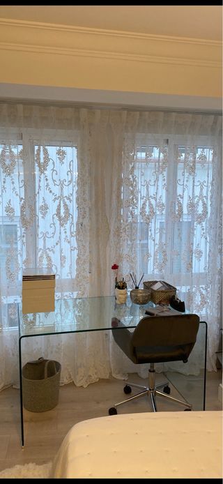 Escritorio de cristal moderno