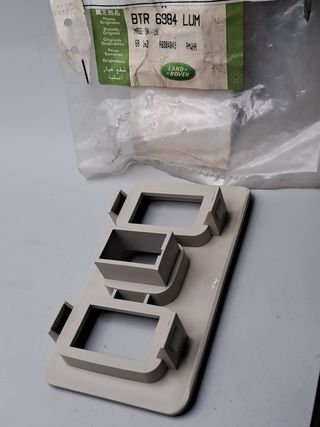 BTR6984LUM Embellecedor botones techo solar Discov