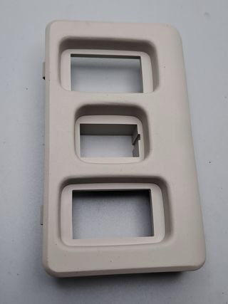 BTR6984LUM Embellecedor botones techo solar Discov