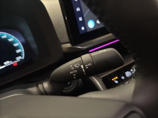 TOYOTA C-HR 2.0 PHEV HYBRID SPIRIT EDITION CVT 223 5P