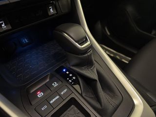 TOYOTA RAV4 2.5 HEV STYLE AUTO 218 5P