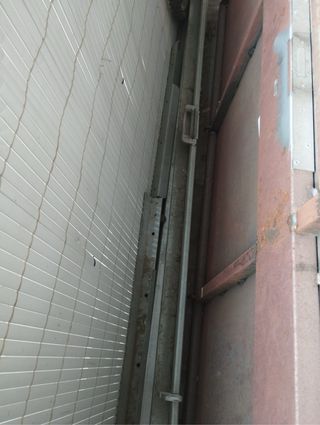 Puerta seguridad metálica con cerradura multipunto