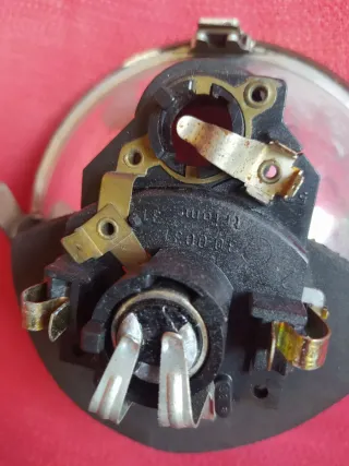 Faro Vespa cristal para p200e, 150,125