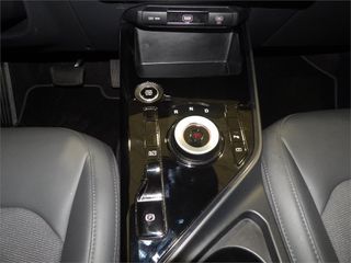 KIA Niro 1.6 GDi HEV 104kW (141CV) Drive
