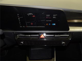 KIA Niro 1.6 GDi HEV 104kW (141CV) Drive