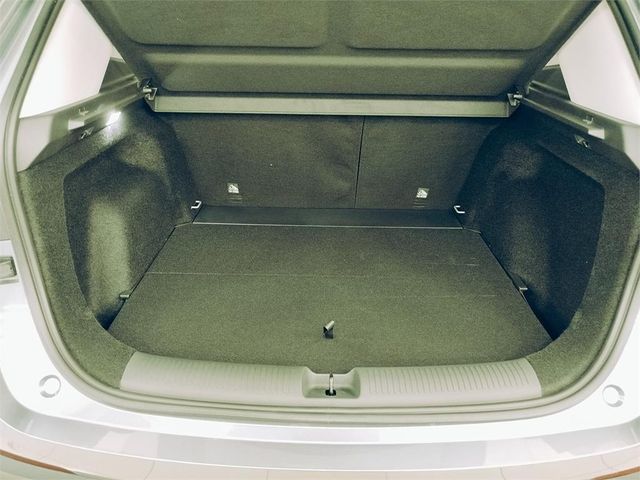 MG ZS 1.5 Standard