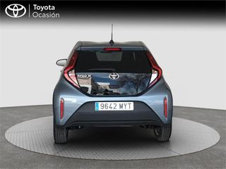 TOYOTA Aygo X Play MT