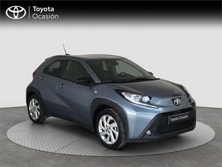 TOYOTA Aygo X Play MT