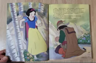 Clásico cuento Disney. "Blancanieves". GAVIOTA.