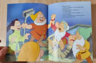 Clásico cuento Disney. "Blancanieves". GAVIOTA.