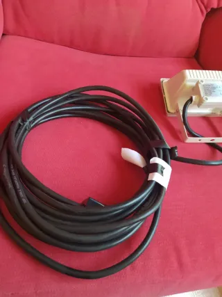 Foco halógeno con cable