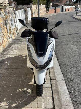 Honda PCX 125cc 2022 Blanca