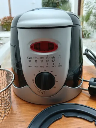 Licuadora,Sandwichera Breville,mini freidorafoundé