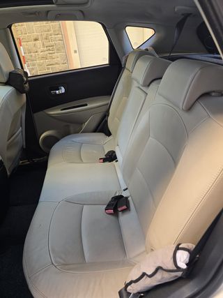 Nissan Qashqai+2 2011