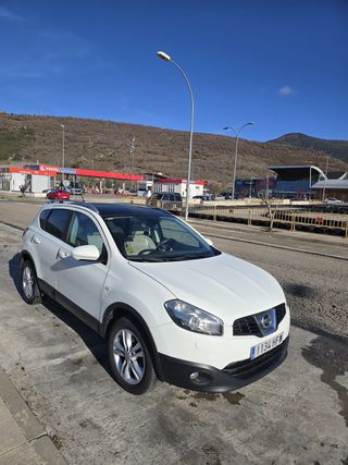 Nissan Qashqai+2 2011