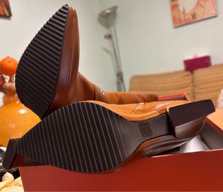 Botas de piel Rebeca Sanver marrones