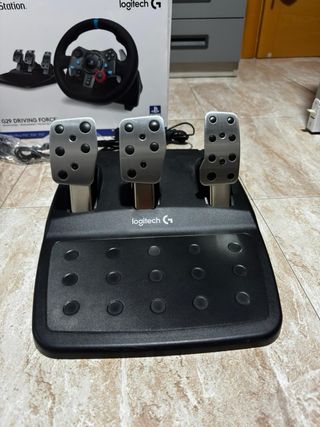 Volante Logitech G29 con Pedales y Juegos PS5