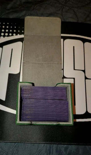 Mazo Commander Mono Verde Magic: The Gathering