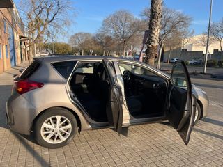 TOYOTA Auris 120D Advance