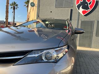 TOYOTA Auris 120D Advance