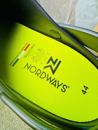 Zuecos Nordways Negro Talla 44