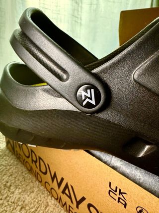 Zuecos Nordways Negro Talla 44