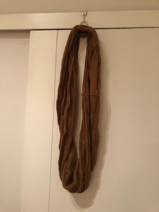 Cuello lana trenzado camel