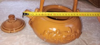 Teiera in terracotta decorata