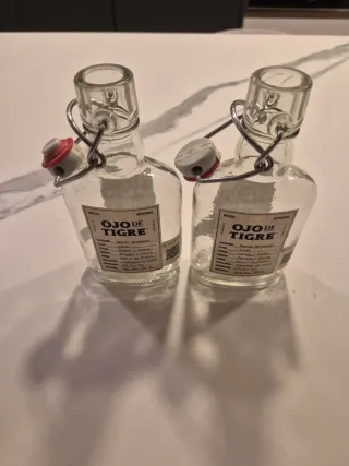 2 Bottiglie Vuote di Mezcal Ojo de Tigre