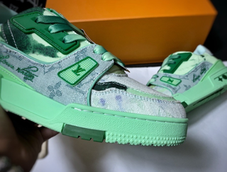 Louis Vuitton LV Trainer Edición Especial Verde