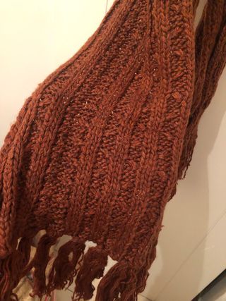 Bufanda XL color teja con flecos