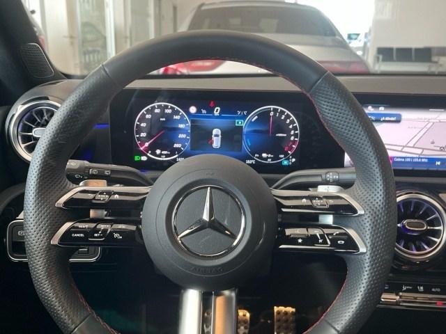 MERCEDES-BENZ A A 250 e AMG Line (EURO 6e)