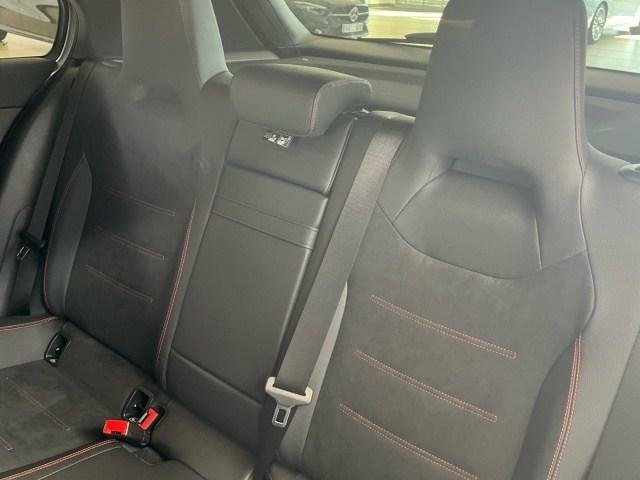 MERCEDES-BENZ A A 250 e AMG Line (EURO 6e)