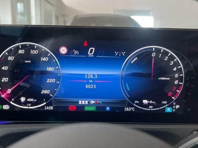 MERCEDES-BENZ A A 250 e AMG Line (EURO 6e)