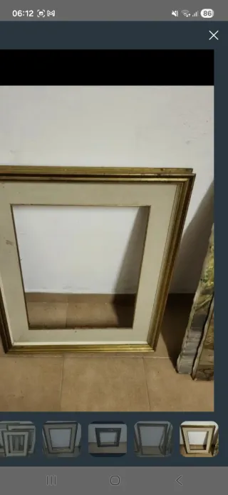 Lotto 8 cornici vintage in legno