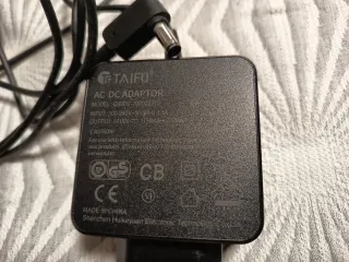 cargador de portatil.