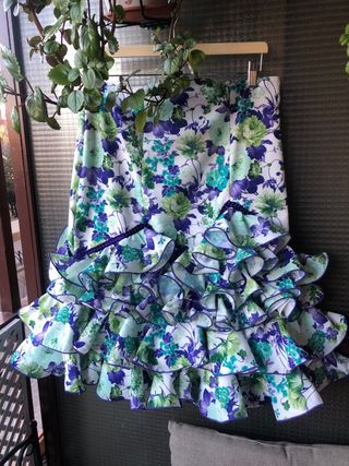Falda flamenca corta talla 46