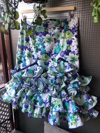 Falda flamenca corta talla 46