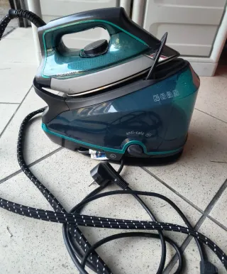 Ferro da stiro Rowenta