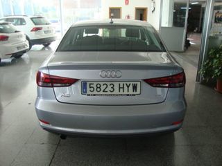 Audi A3 Sedan 1.6 TDI 110cv clean d