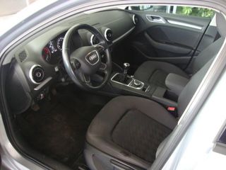 Audi A3 Sedan 1.6 TDI 110cv clean d