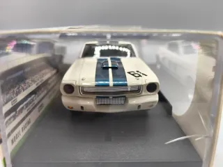 Shelby GT-350R revell