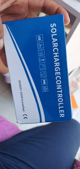 Controlador Carga Solar PWM 100A 12V/24V