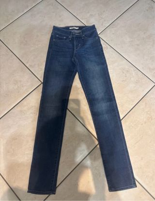 Jeans Levi's W24 L32 nuovi