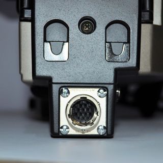 Cámara Sony DXC-1640P Vintage