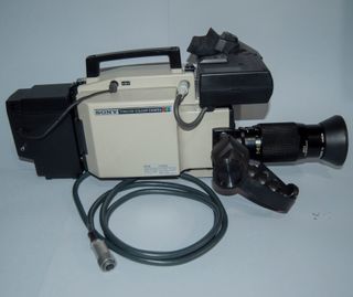 Sony Trinicon DXC-1610P Cámara vintage