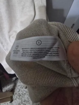 Lote Ropa: Chaqueta, Jersey y Bufanda