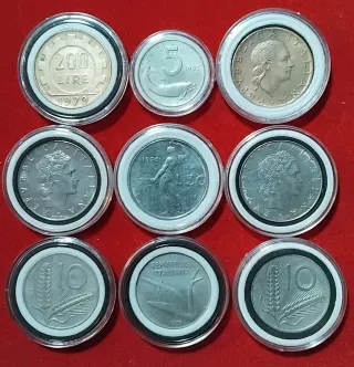 Lote variado de monedas extranjeras